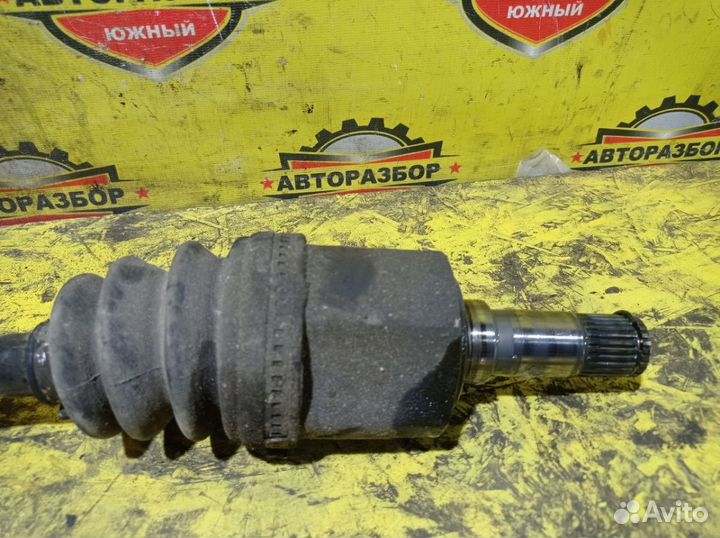 Полуось передняя левая Kia Spectra 1.6 МКПП