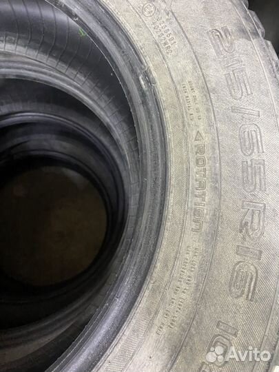 Nokian Tyres Hakkapeliitta 8 215/65 R17