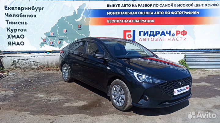 Плафон салонный Hyundai Solaris 2 92850-H5100-TTX