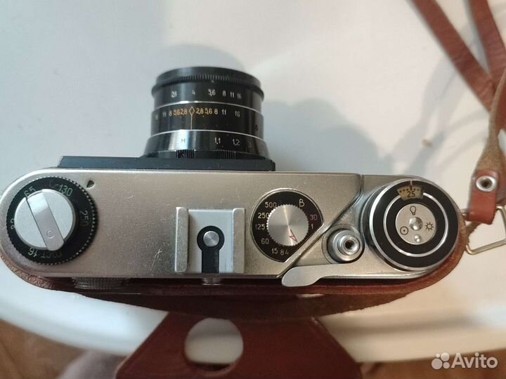 Плёночный фотоаппарат СССР фэд-5в