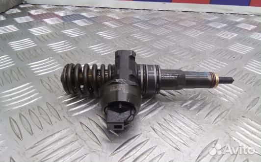 Форсунка дизельная skoda fabia 2 (XEA27AL02)