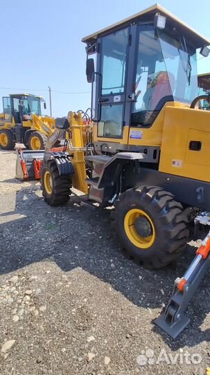 Экскаватор-погрузчик XCMG WZ30-25, 2023