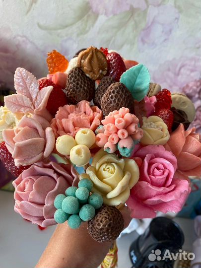 Веусный шоколадный букет,есть в наличии