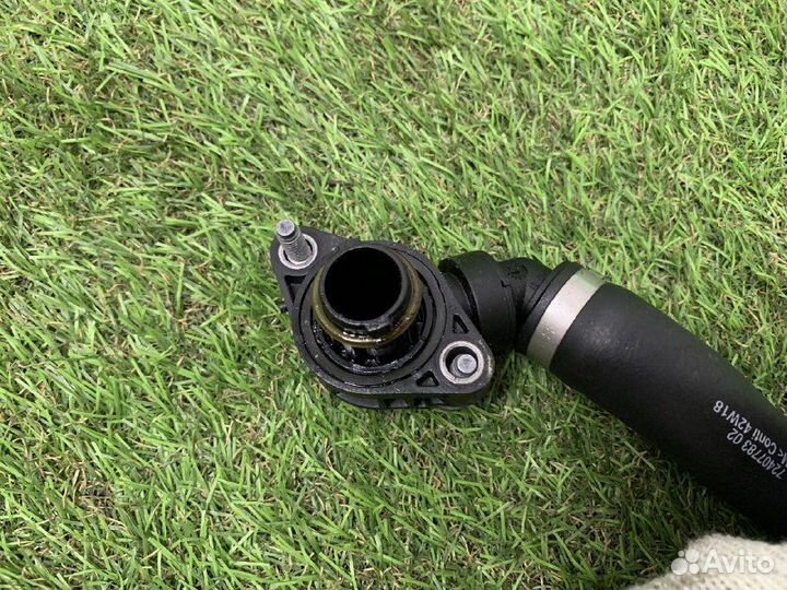 Патрубок BMW M5 F90