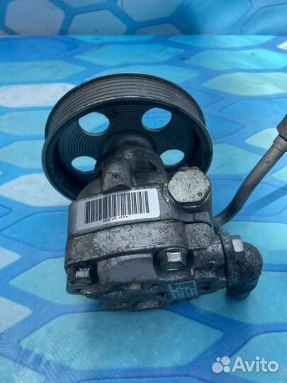 Насос гидроусилителя 8K0145153F