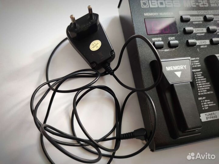 Гитарный процессор Boss ME-25