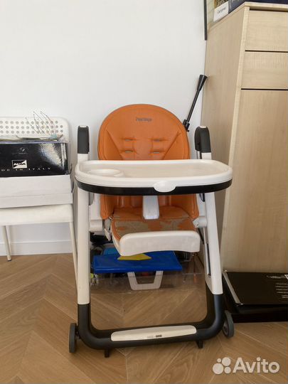 Стульчик для кормления peg perego