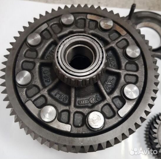 Детали МКПП-6 для VW Passat B6 02j409121m