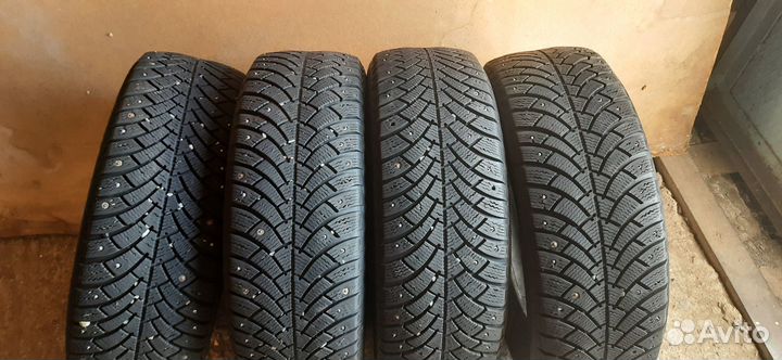 Bfgoodrich G-Force Stud 215/65 R16 102Q