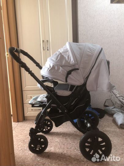 Детская коляска