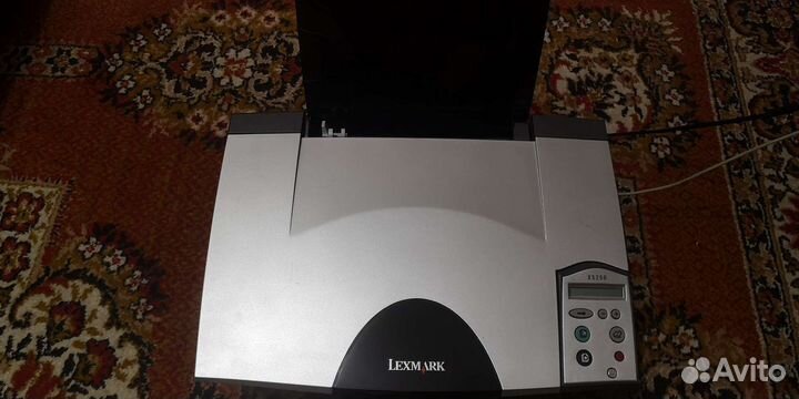 Принтер сканер копир цветной Lexmark x5250