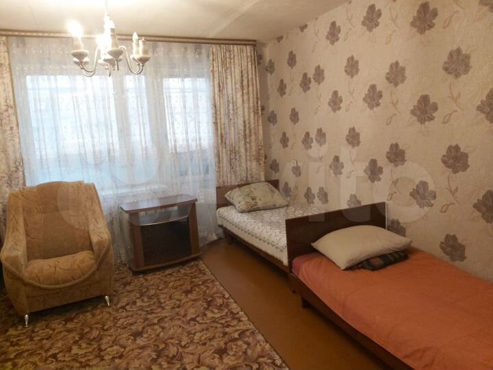 3-к. квартира, 63 м², 1/2 эт.