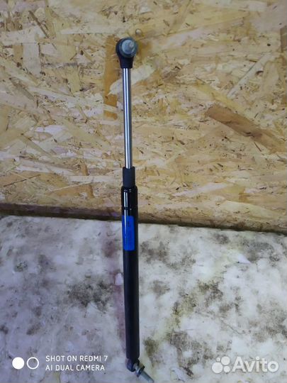 Амортизатор крышки багажника, L, jeep zj