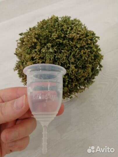 Менструальная чаша новая