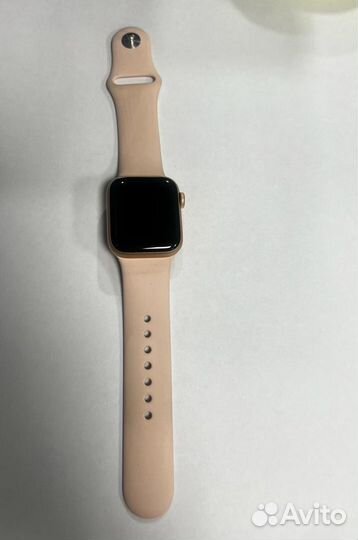 Часы Apple Watch SE GPS 40mm