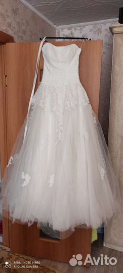 Свадебное платье на корсете 42-44