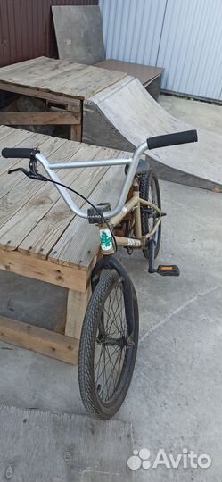 Велосипед BMX