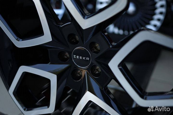 Кованые диски Zeekr R20 001/007/009/X