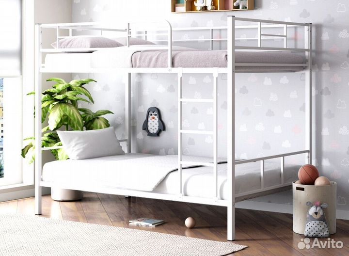 Детская кровать двухъярусная