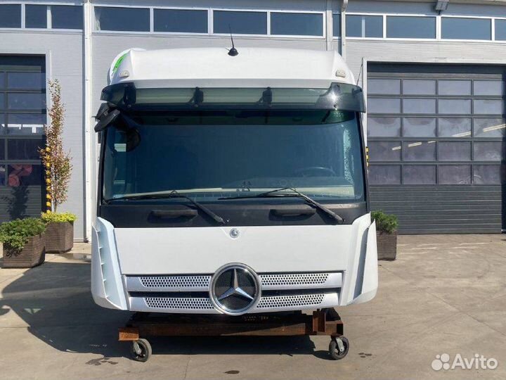 Кабина mercedes-benz actros MP 4