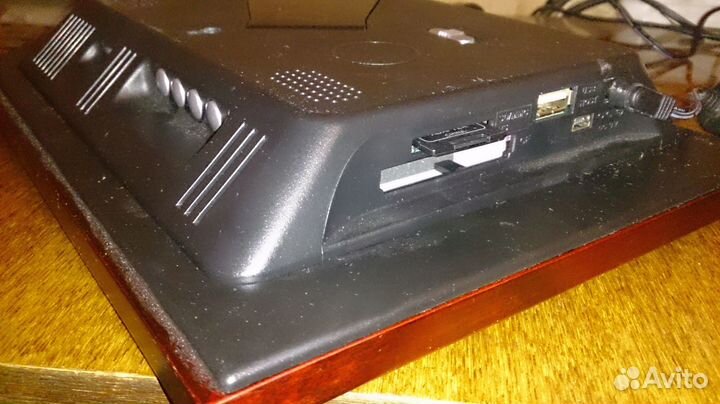 Цифровая фоторамка Diframe DF-F7X