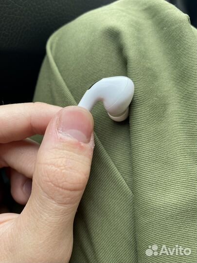 Левый наушник Airpods pro 2 уже отправлен
