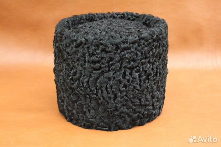 Папахи, кубанки с каракулевым верхом