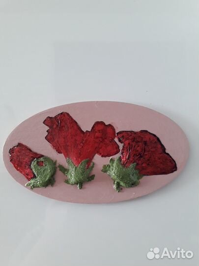 Магнит на холодильник