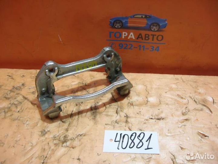 Скоба суппорта переднего левого Kia Optima IV 2016