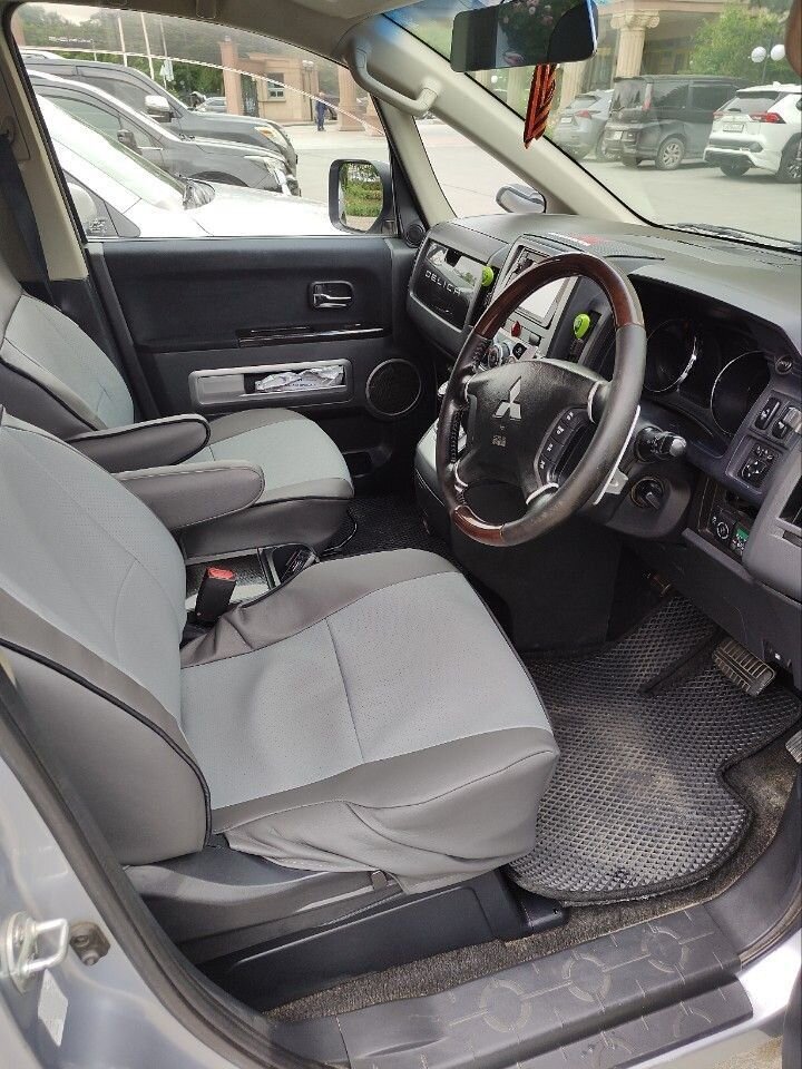 Mitsubishi Delica D5: фото из отзыва