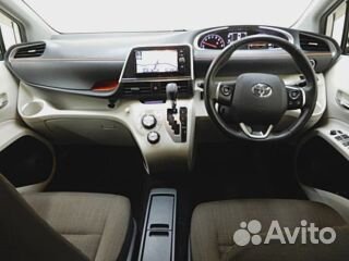 Toyota Sienta 1.5 CVT, 2016, 50 000 км