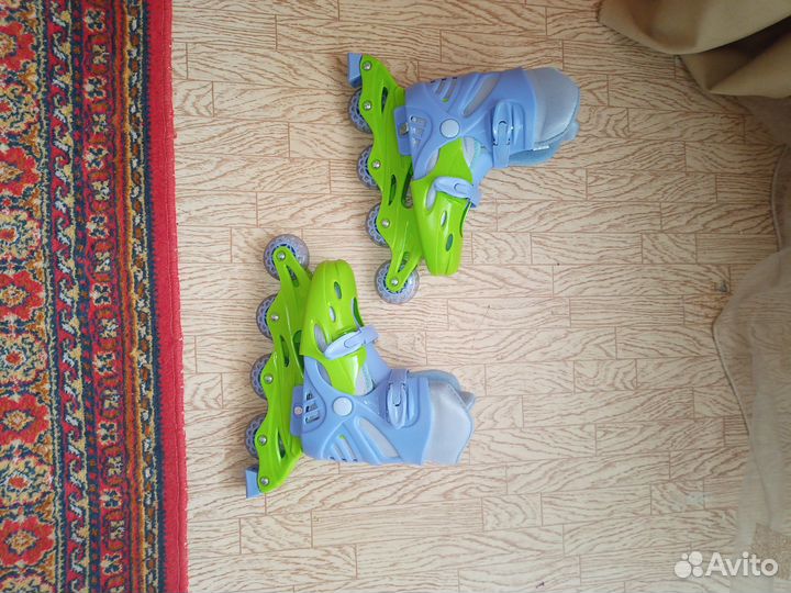 Роликовые коньки