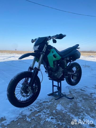 Kawasaki KLX ( D-Tracker ) 250