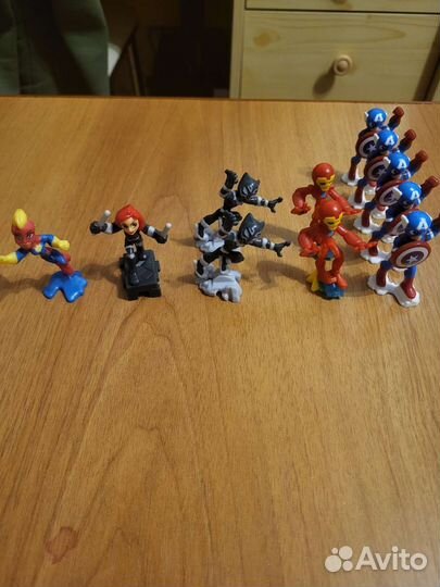 Игрушки из киндер-сюрприз Marvel