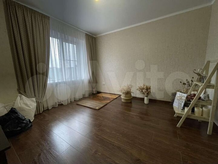 2-к. квартира, 77,5 м², 5/6 эт.