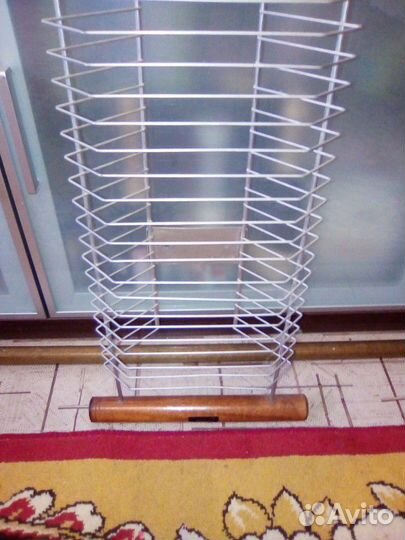 Подставка для дисков