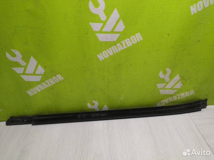 Уплотнитель стекла двери Киа Оптима 3