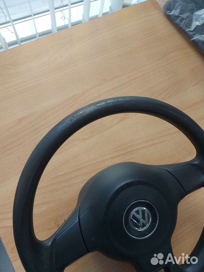 Руль джетта с подушкой