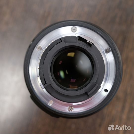 Объектив Nikon 35 mm f/1.8G AF-S DX Nikkor