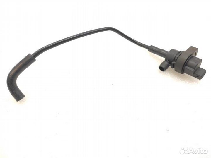 Клапан вентиляции топливного бака Bmw X5 E53 2005