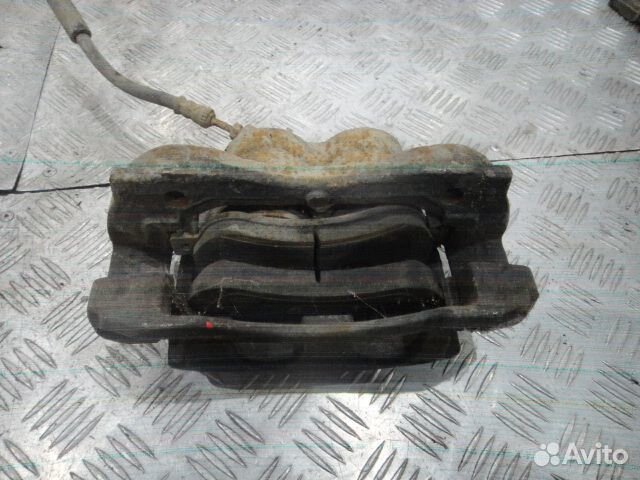 Суппорт Amarok (10-16) пер L б/у