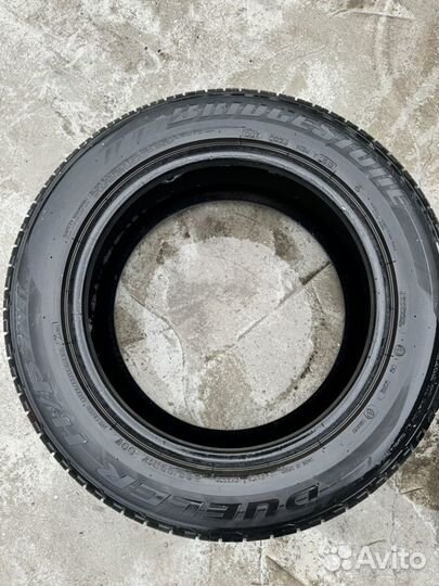 Bridgestone Dueler A/T 235/55 R17