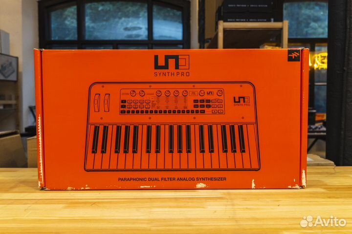 IK UNO Synth Pro Desktop