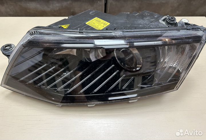 Комплект фар Skoda Octavia A7 ксенон 2013-17
