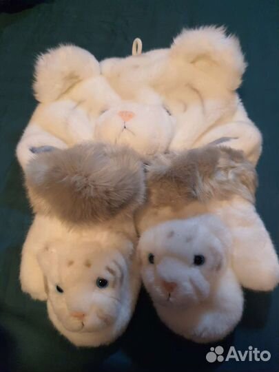 Шапка варежки комплект белый тигр