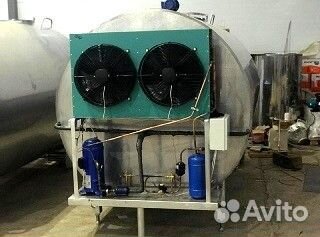 Танк охладитель молока закрытого типа 1000л г895