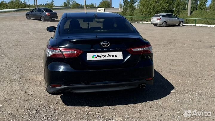 Toyota Camry 2.5 AT, 2019, 85 600 км