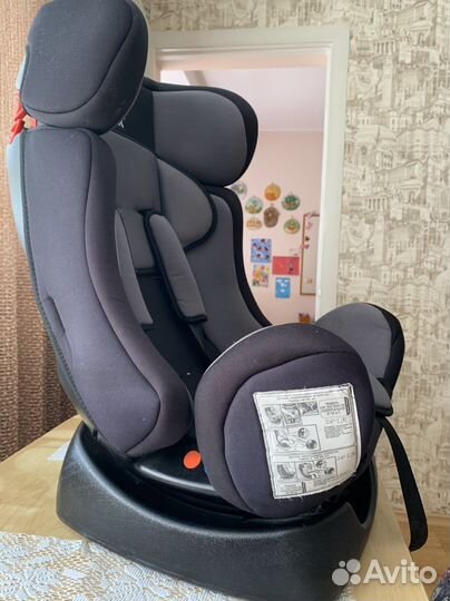 Детское автокресло siger
