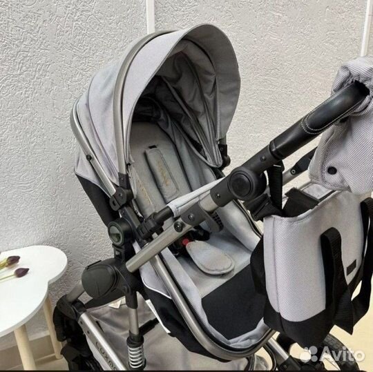 Коляска-трансформер 2в1 Luxmom 558