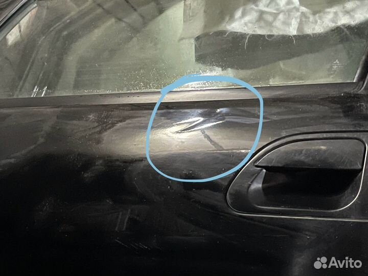 Дверь передняя левая Mitsubishi Delica